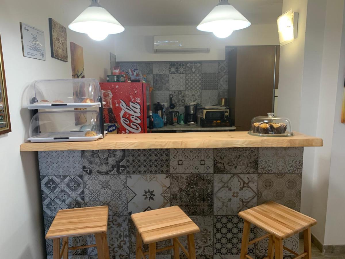 Residence R&B Tyrrhenum Монте ди Прочида Екстериор снимка